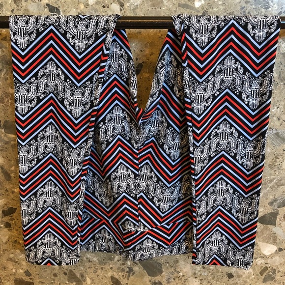4th of July NWOT One Size Eagle Chevron Leggings - Picture 1 of 5